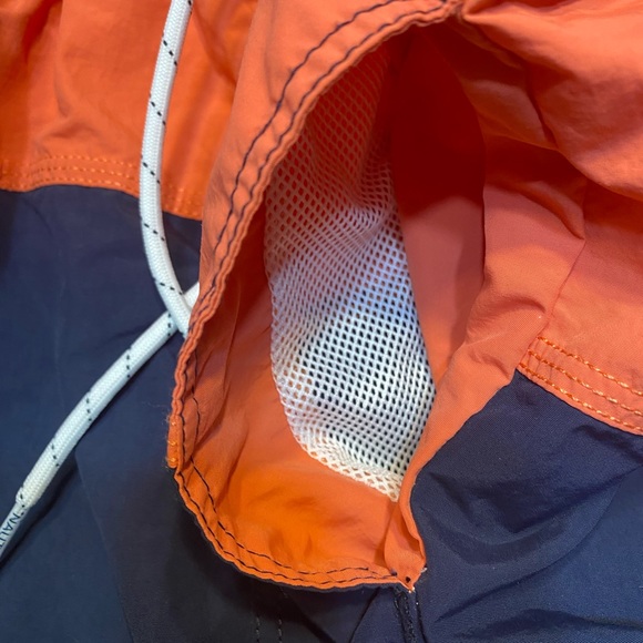 Nautica color block swim trunks.  Size large. - Picture 9 of 9